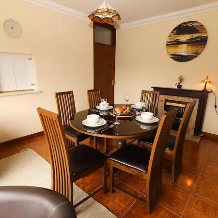 Barr Na Haille Dunquin