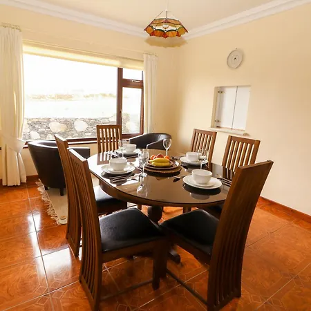 Barr Na Haille 別荘 *