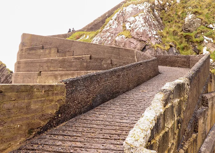 Barr Na Haille Dunquin